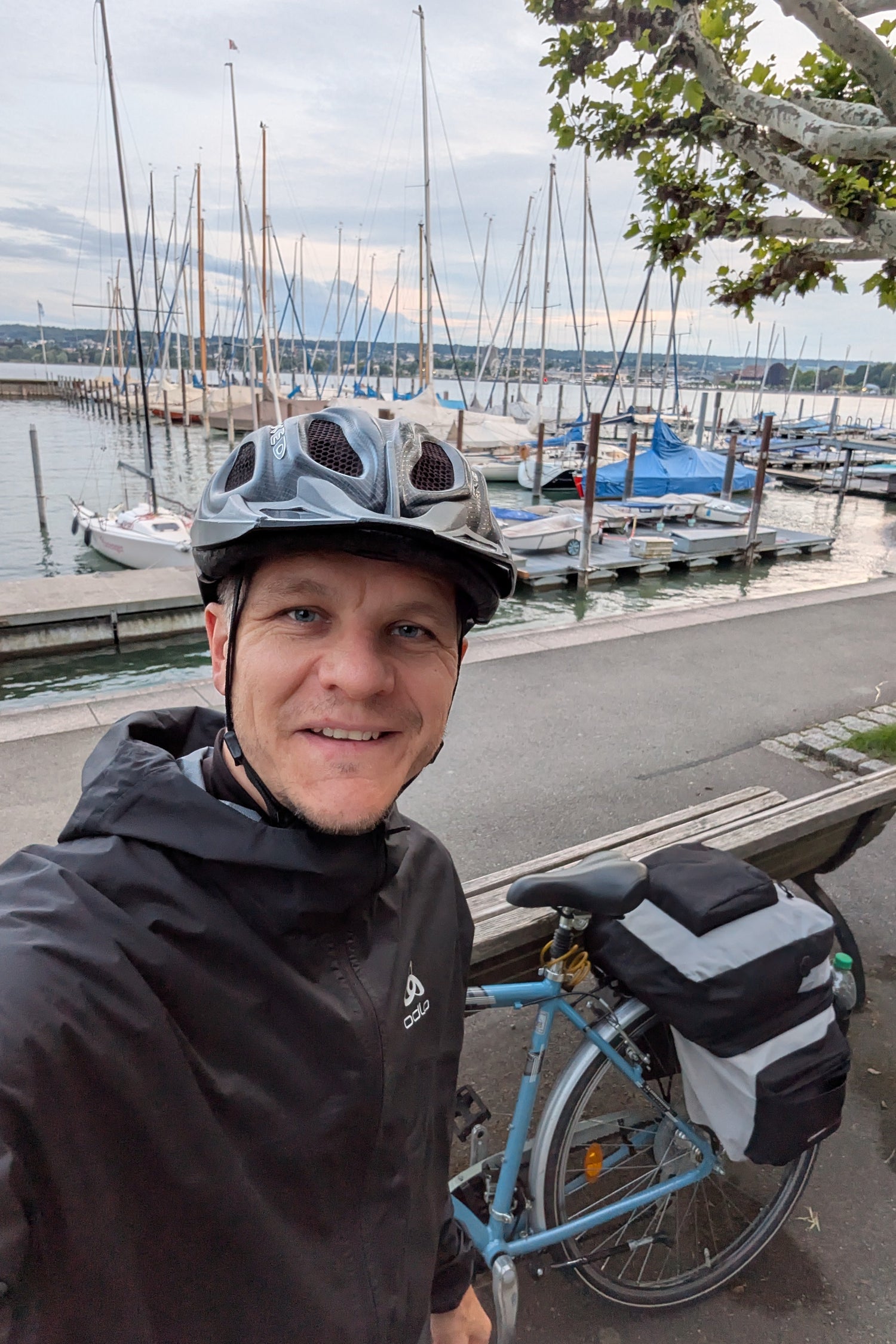 Aleksandr Korolev, Founder & CEO der NaturGEG Vital GmbH mit persönlichem Qualitätsversprechen